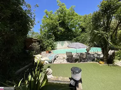 Maison, 216 m²