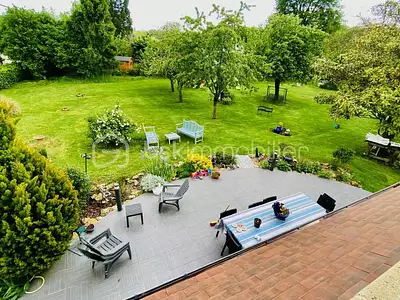Maison, 225 m²