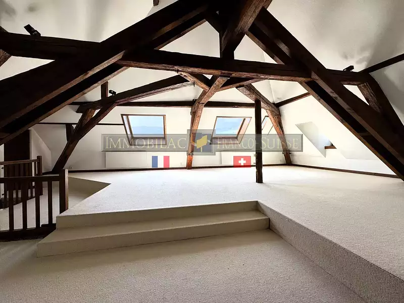 Appartement, 243 m²