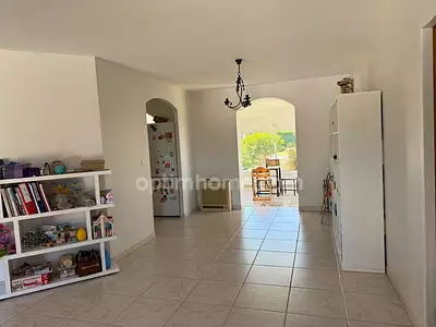 Maison, 147 m²