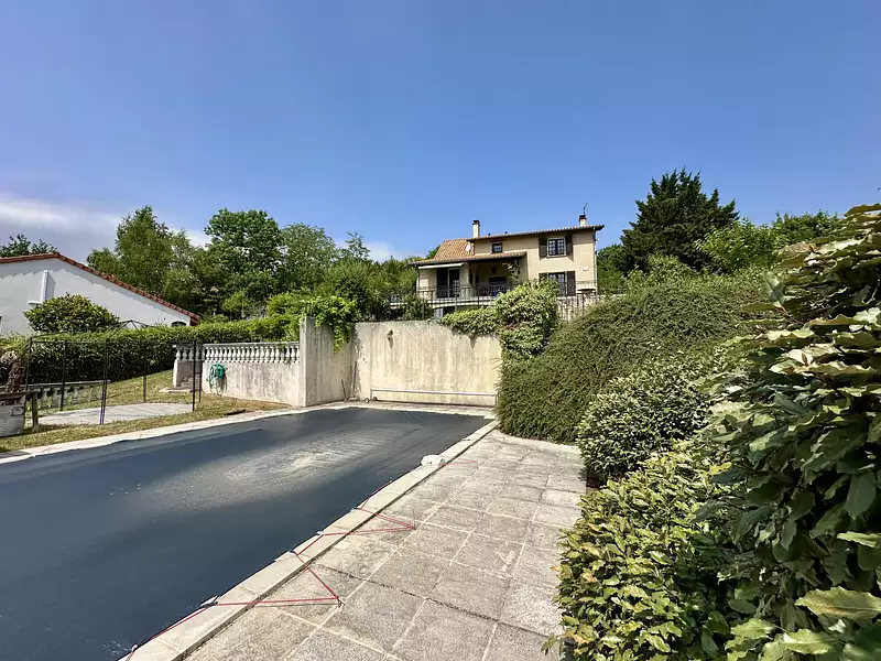 Maison, 170 m²