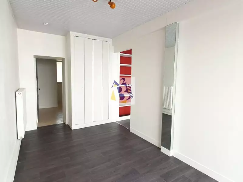 Immeuble, 113 m²