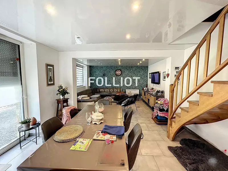 Maison, 102 m²