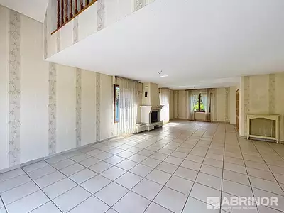Maison, 220 m²