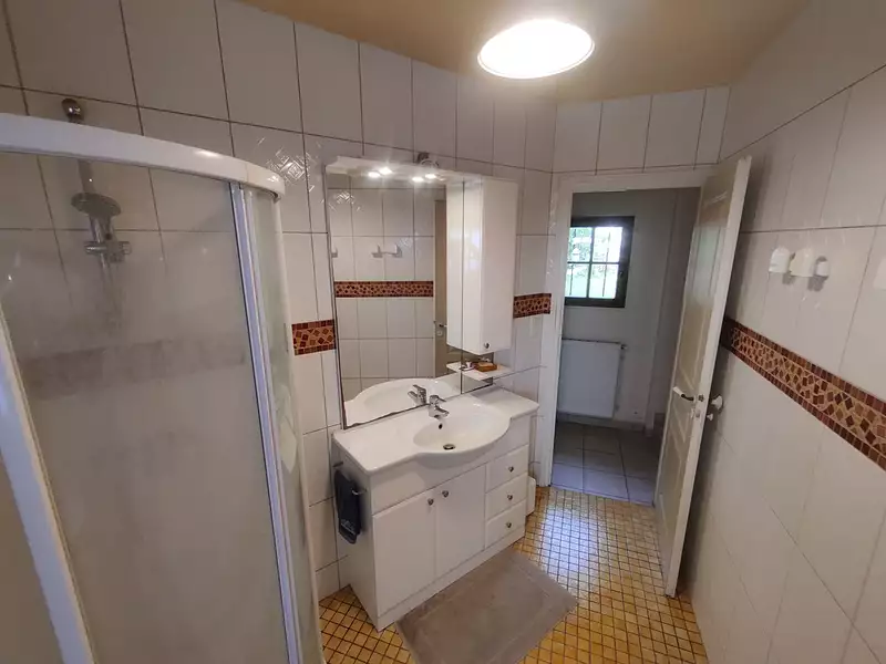 Maison, 179 m²