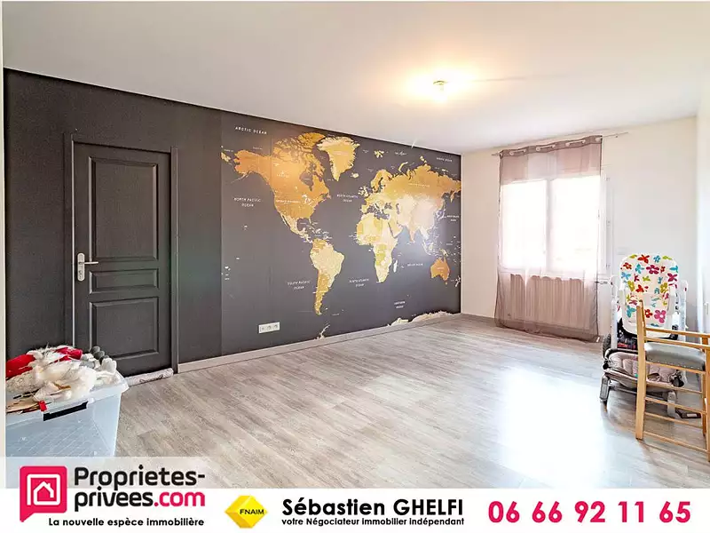 Maison, 220 m²