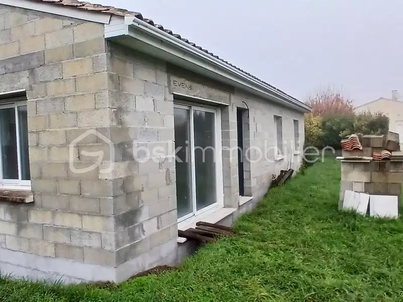 Maison, 89 m²