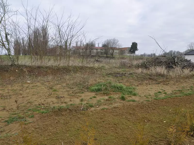 Terrain, 1 200 m²
