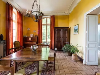 Maison, 350 m²