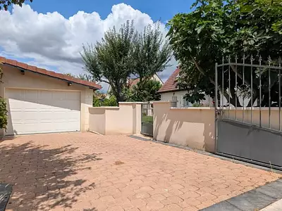 Maison, 182 m²