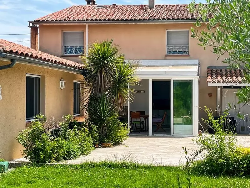 Maison, 205 m²