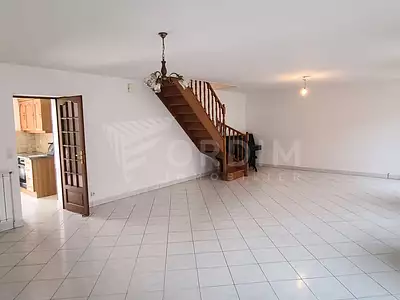 Maison, 176,87 m²