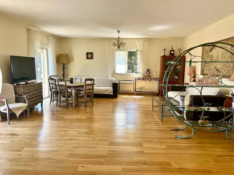 Maison, 197,84 m²