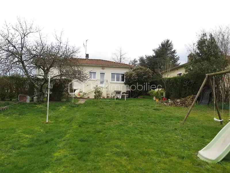Maison, 84 m²