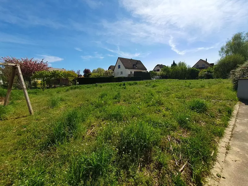 Terrain, 1 061 m²