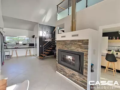 Maison, 239 m²