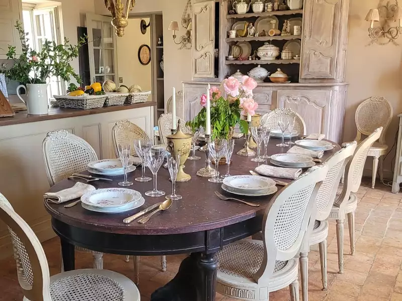 Maison, 590 m²