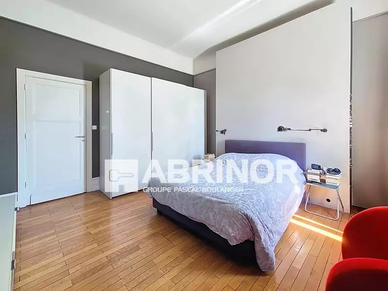 Maison, 307 m²