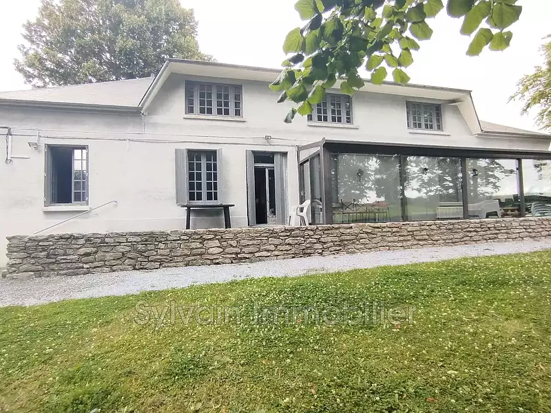 Maison, 220 m²