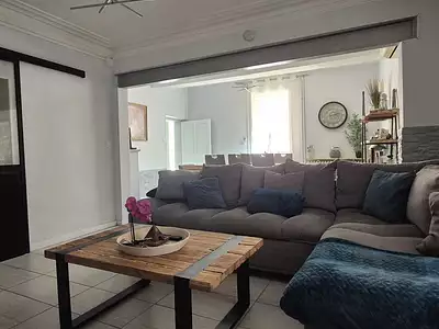 Maison, 166 m²