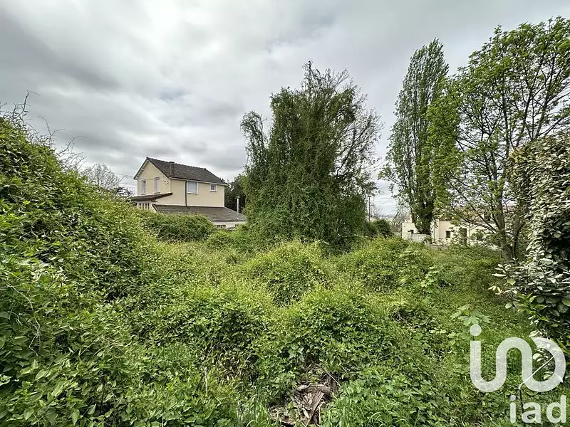 Terrain, 653 m²