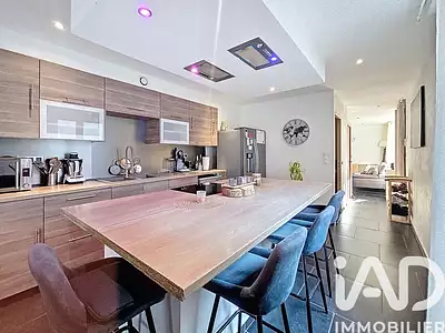 Maison, 115 m²