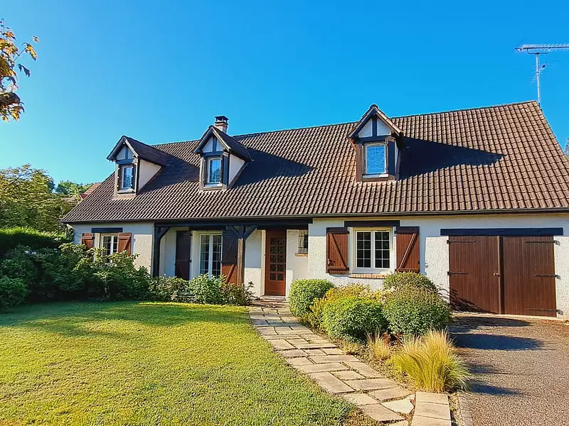 Maison, 180 m²