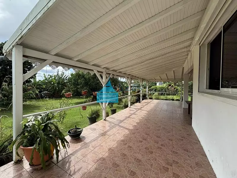 Maison, 230 m²