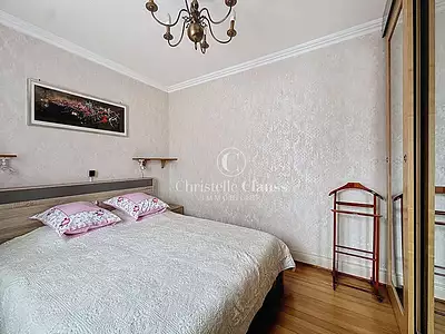 Maison, 256 m²