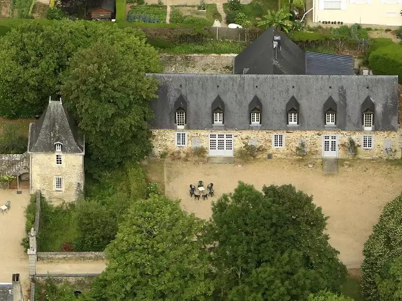 Maison, 907 m²