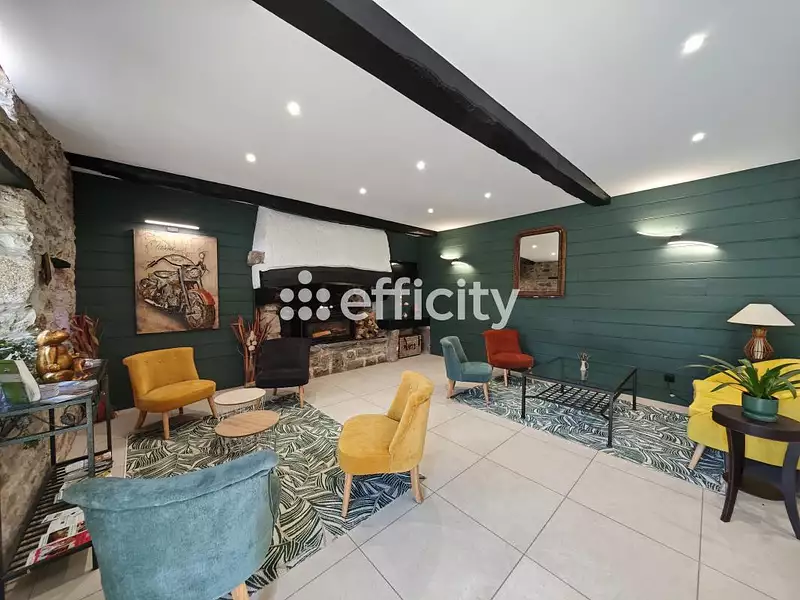 Maison, 466 m²