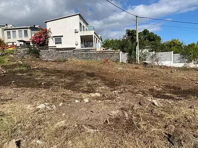 Terrain, 605 m²
