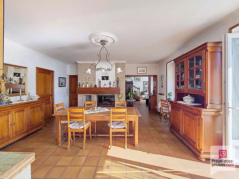 Maison, 170 m²
