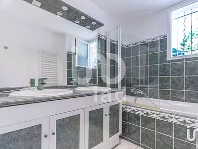 Maison, 135 m²