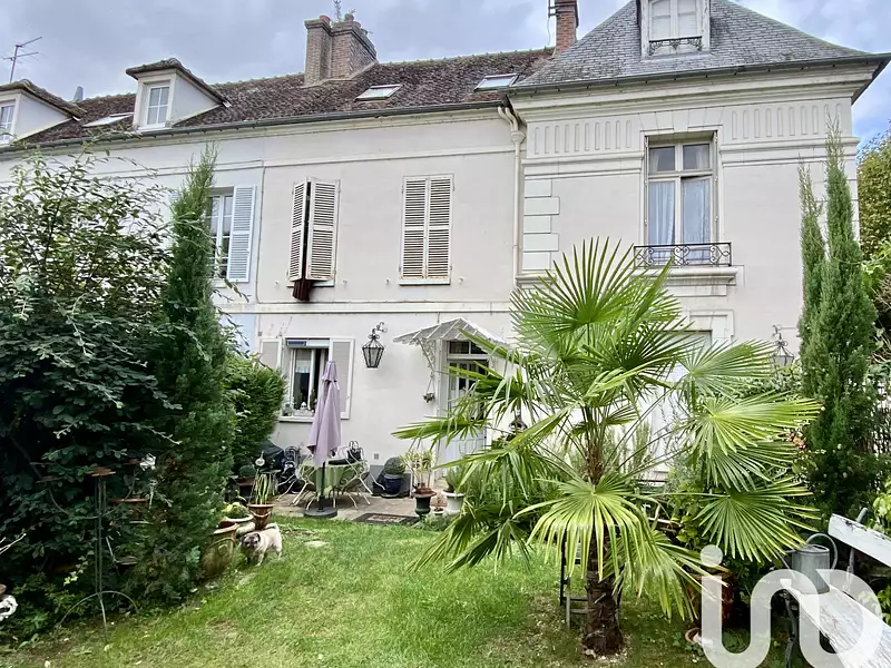 Maison, 184 m²
