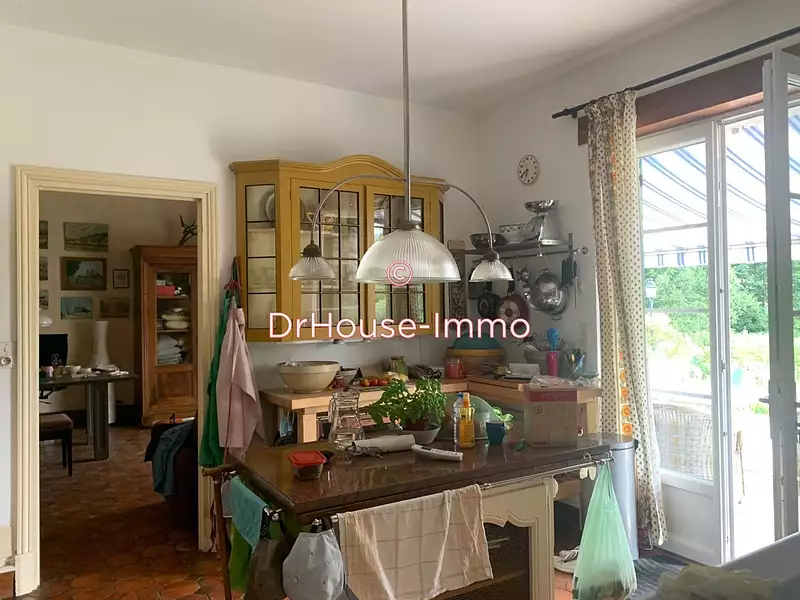 Maison, 275 m²