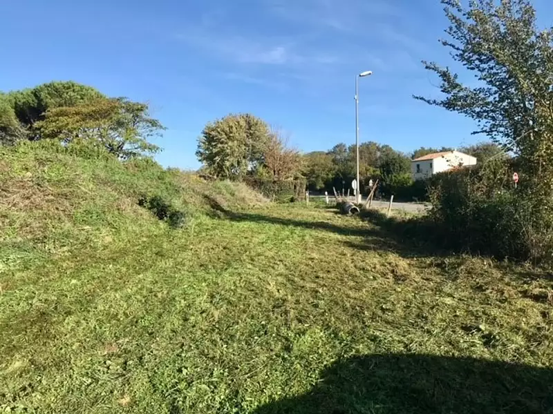 Terrain, 1 603 m²