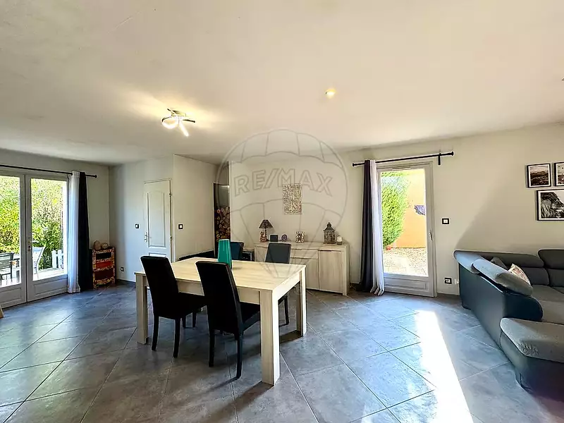 Maison, 115 m²