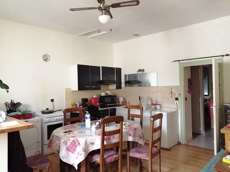 Immeuble, 107 m²
