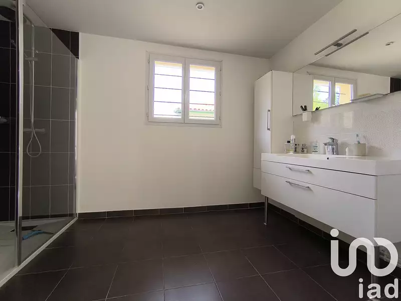 Maison, 105 m²