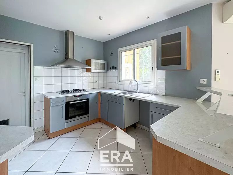 Maison, 111 m²