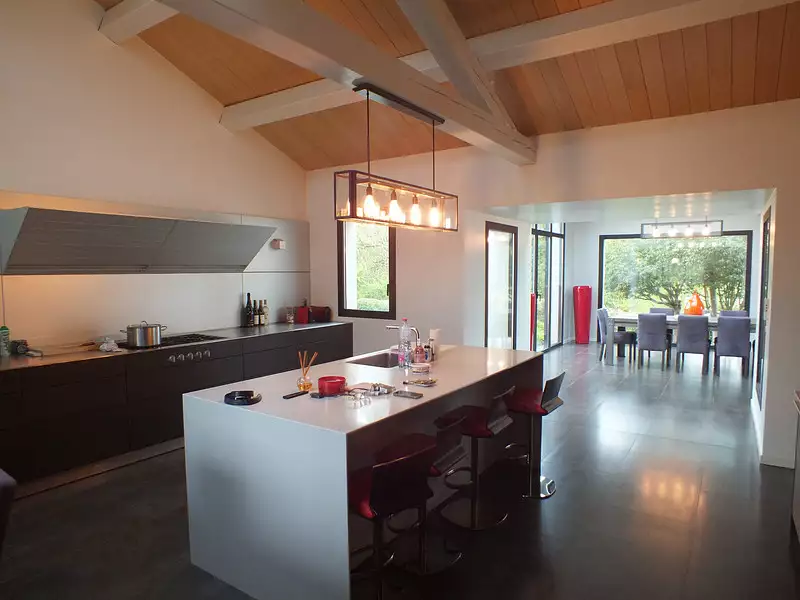 Maison, 730 m²