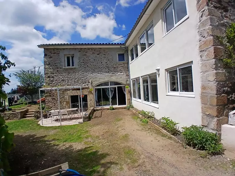 Maison, 161 m²