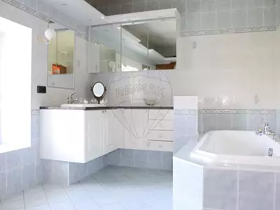 Maison, 237 m²