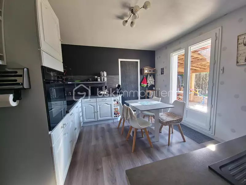 Maison, 164 m²