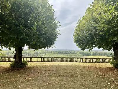 Maison, 600 m²