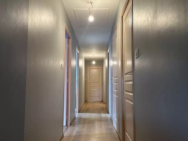 Maison, 230 m²