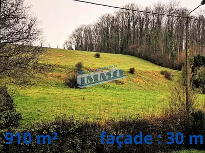 Terrain, 910 m²