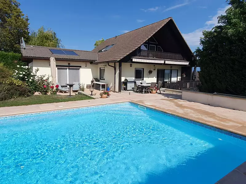 Maison, 247 m²
