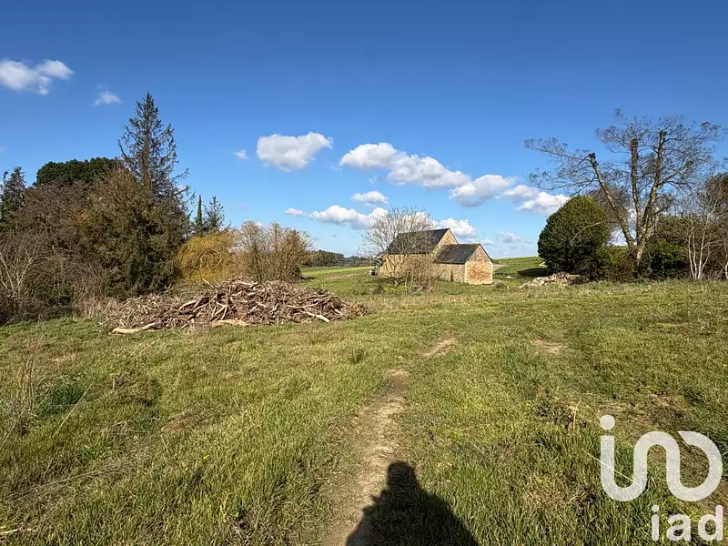 Terrain, 698 m²